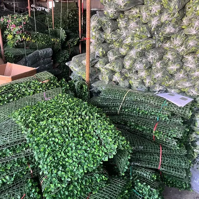 Стенни панели за изкуствена зеленина
